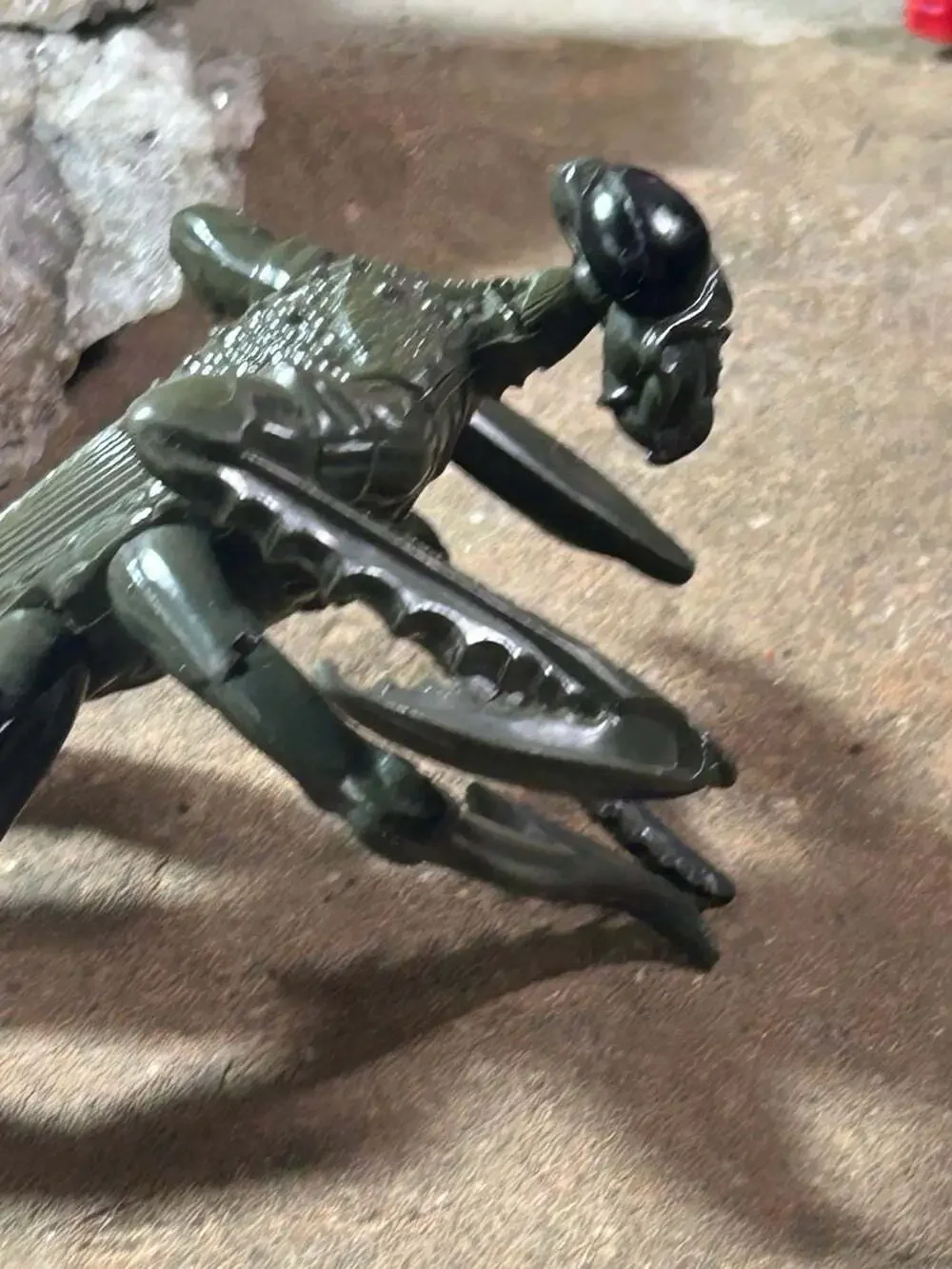 1990 Kenner Swamp Thing Transducer Mutated Mantis Action Figure
